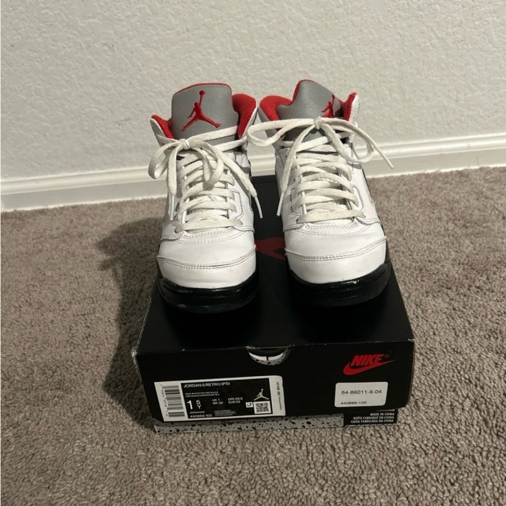 Jordan 6 Retro